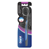 مسواک سفیدکننده نرم زغالی اورال بی Oral-B مدل 3D WHITE