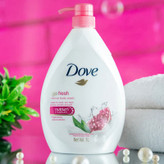 شامپو بدن کرمی عصاره انار داو Dove ( پمپی یک لیتری )