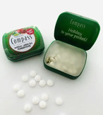 قرص خوشبو کننده دهان بدون قند نعناع تازه کامپس Compass Fresh Mints با طعم چای سبز ماچا و انار Matcha Green Tea Pomegranate