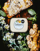 قرص خوشبو کننده دهان بدون قند نعناع تازه کامپس Compass Fresh Mints با طعم زنجبیل و عسل Ginger Honey