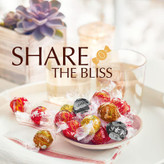 ترافل شکلاتی لینت لیندور Lindt Lindor مدل میکس Assorted ( جعبه 200 گرمی )