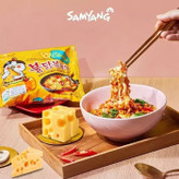 نودل سامیانگ samyang با طعم مرغ تند و پنیر بولداک ( بسته 140 گرمی )