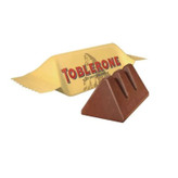 مینی شکلات شیری تابلرون TOBLERONE ( بسته 200 گرمی )