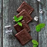 شکلات دارک افتر ایت نستله Nestle After Eight مدل نعنایی Mint ( جعبه 200 گرمی )