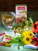 چای سبز تی بگ میوه ای اکبر Akbar با طعم توت فرنگی و کیوی Strawberry & Kiwi ( پاکت 20 عددی )